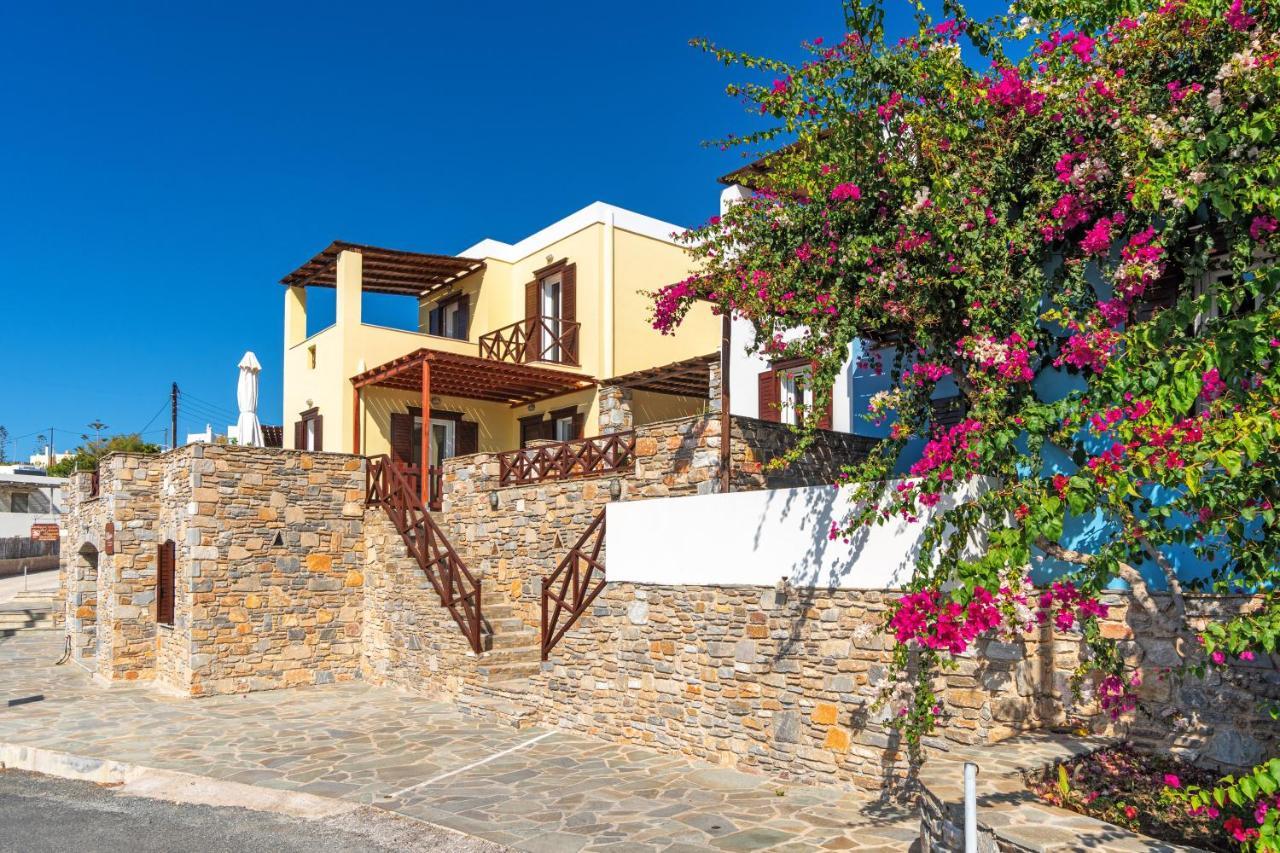 Reggina'S Apartments Finikas  Exterior photo