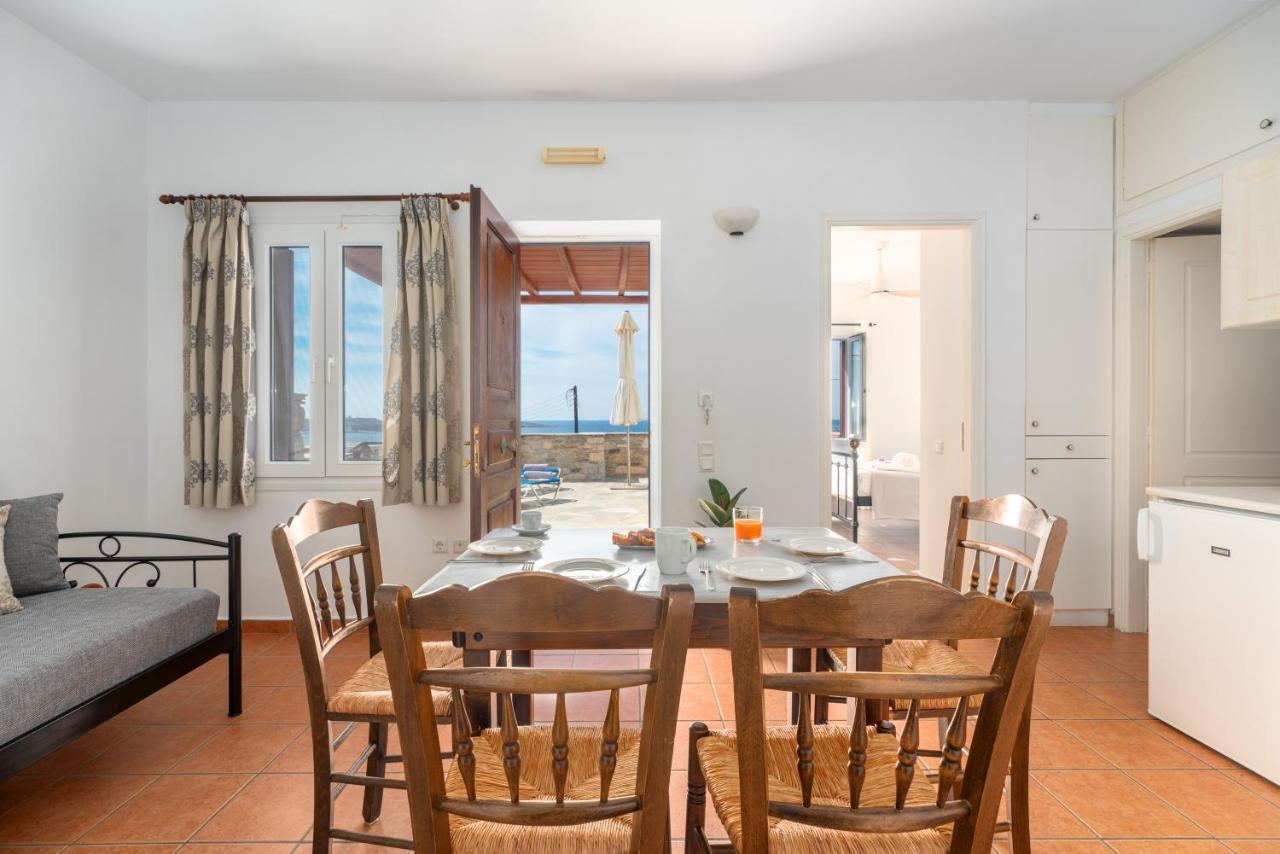 Reggina'S Apartments Finikas  Exterior photo