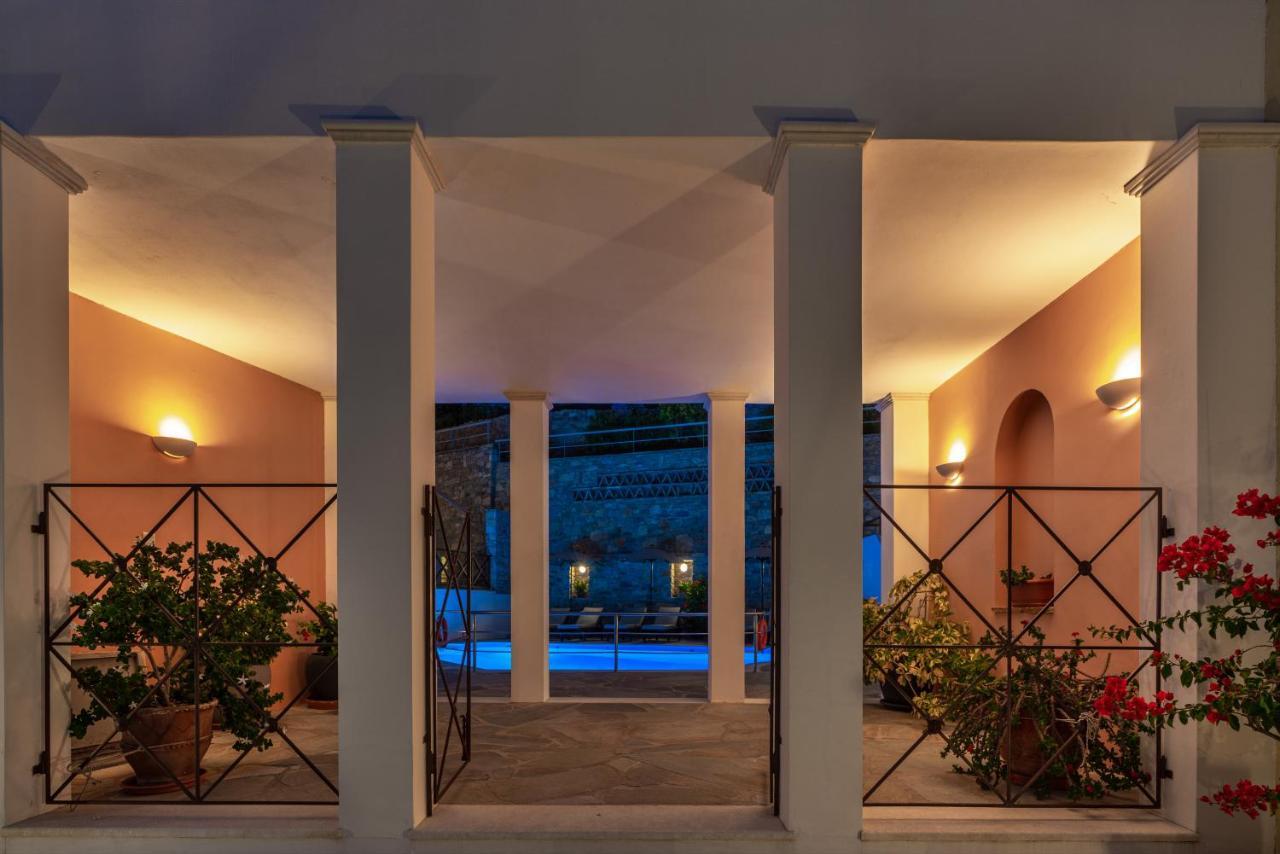 Reggina'S Apartments Finikas  Exterior photo